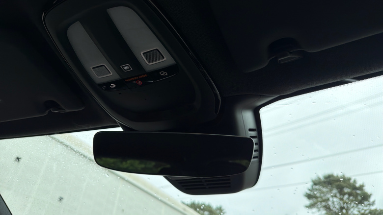 Volvo XC40 2.0 B3P Plus Dark 5dr Auto Petrol Estate